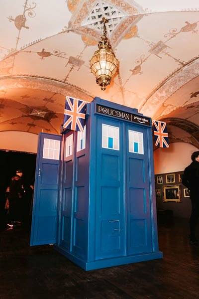 Doctor Who Tardis Hollywood movie premiere Harry Styles