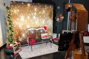 Christmas holiday wedding photo booth backdrop red carpet